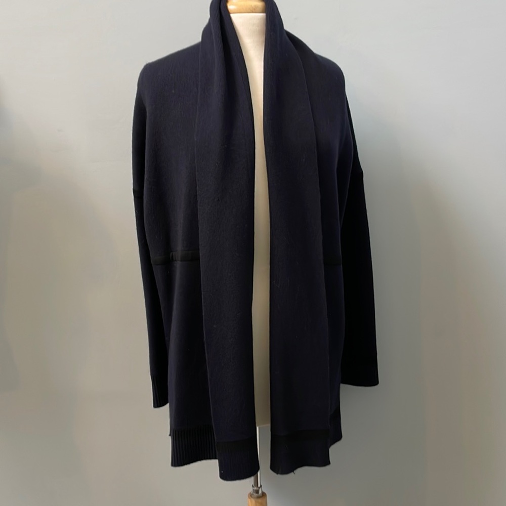 Vince cardigan - NWT - flaw